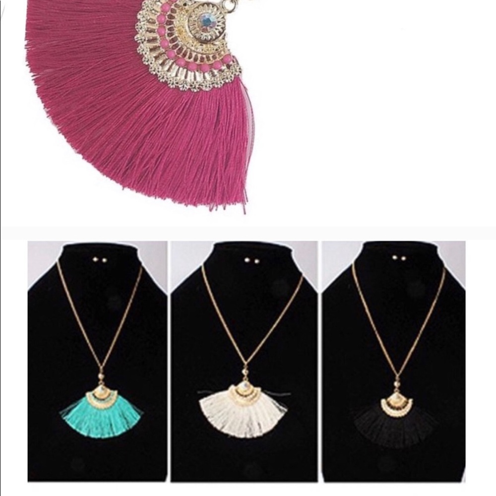 Jewelry - Picture 2 of 3